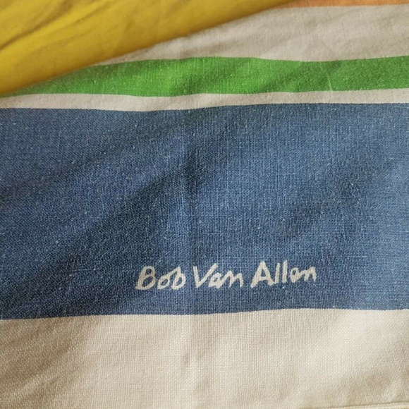 Vintage Bob Van Allen Tablecloth and 4 Napkins! - Picture 4 of 8